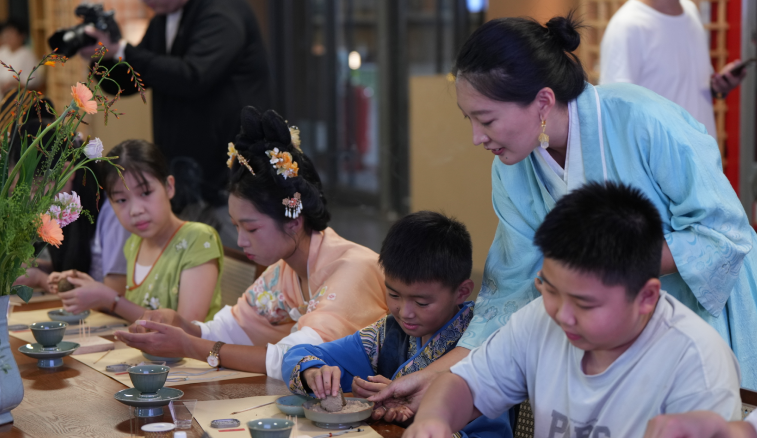 如图片无法显示,请刷新页面