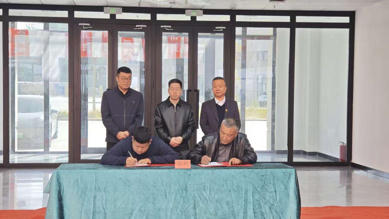 15c2735ce0de3d0f8407cfaa13b1805d