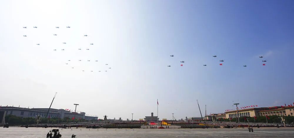 北京邦维公司全力保障九三阅兵旗帜材料——五星红旗耀华夏，匠心聚力护荣光