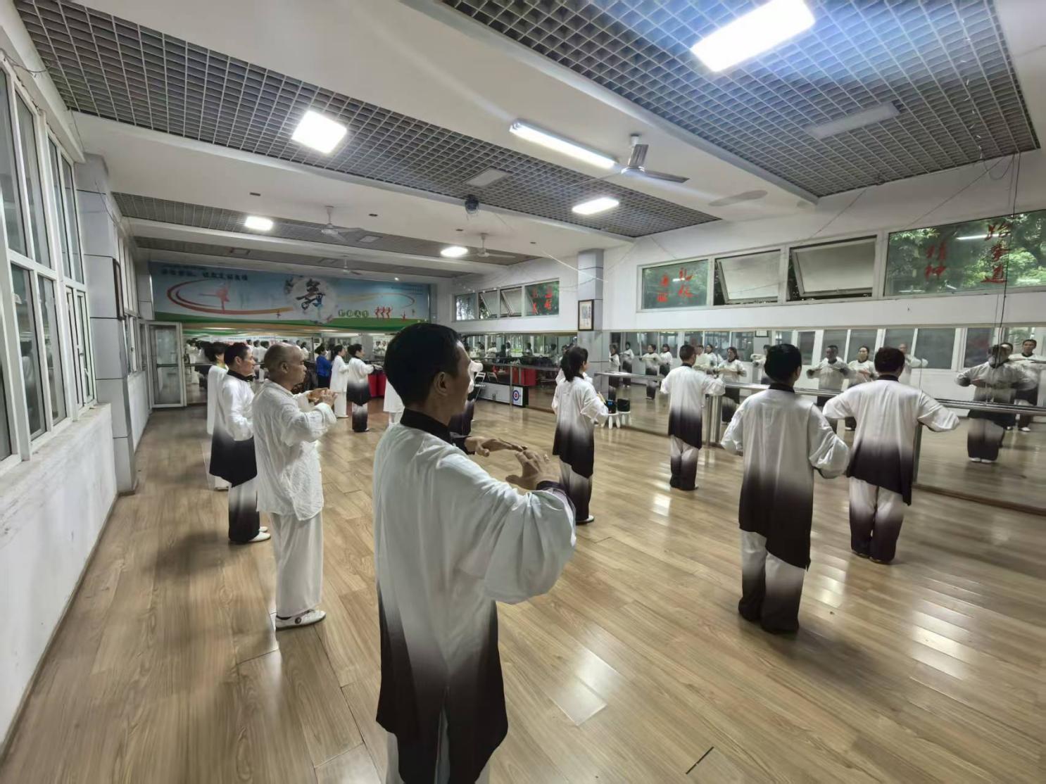 a365aa4c87acb07c2e10b89d83736246