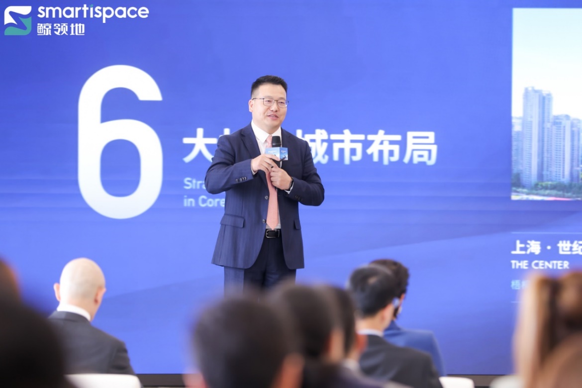 E:\2.太保不动产资料\5、运营管理部部门资料\7、营销推广事宜\5、品牌发布活动\19、现场画面\第一波照片\5.13\d1ae7b381c767c5ad558c16c06ba9d3.jpg