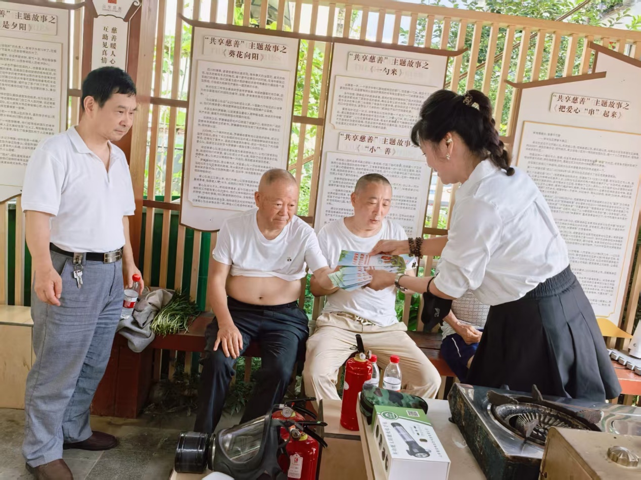 7e8273ccea7d055bb40fa1991849fcf