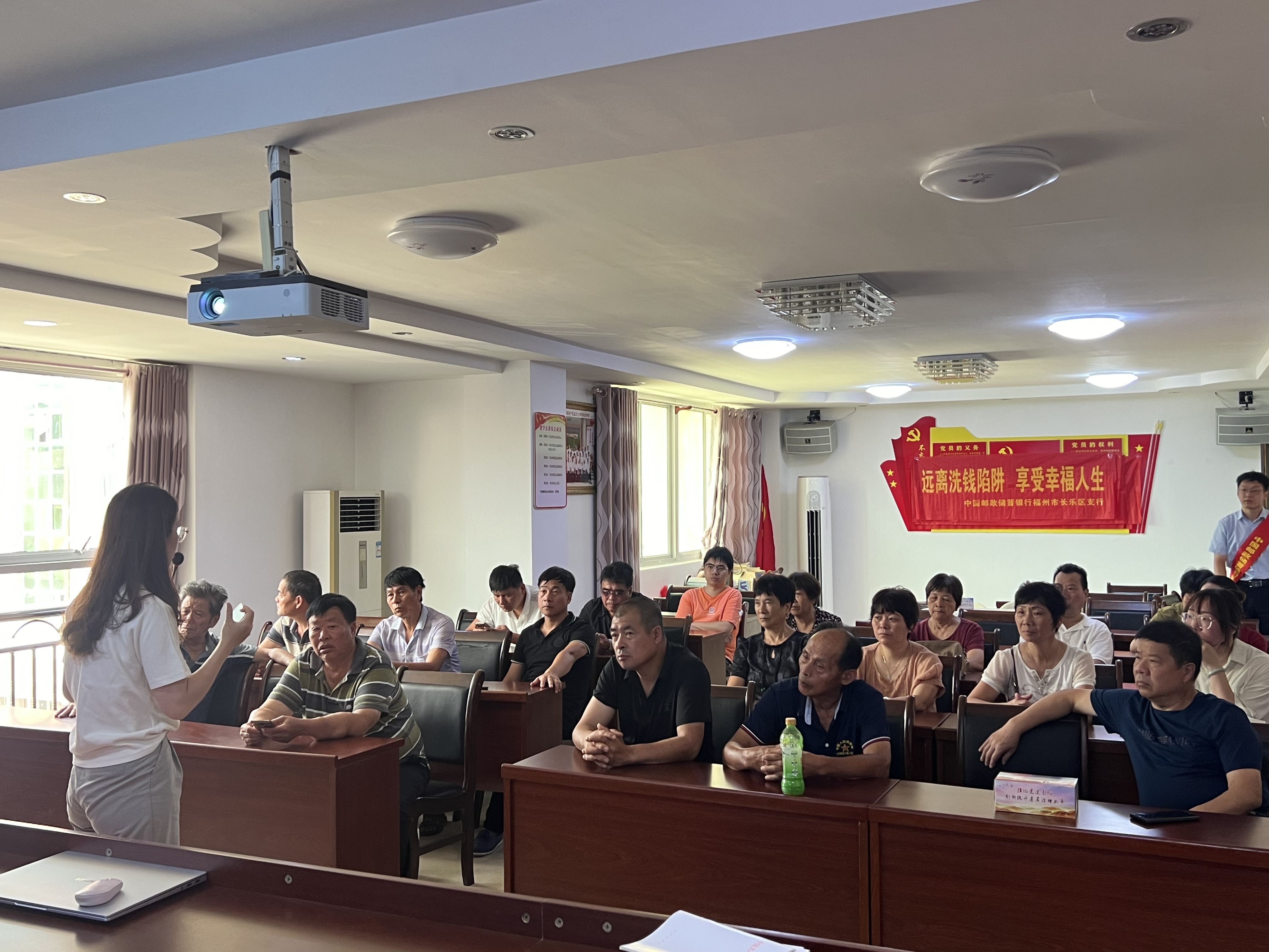 如图片无法显示，请刷新页面