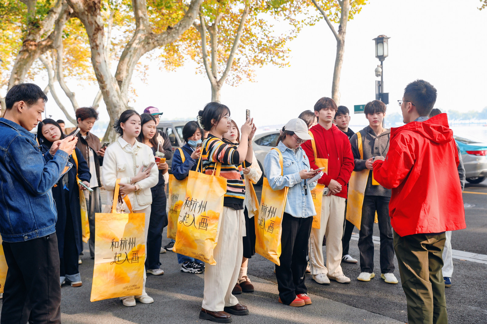 2025-11-15 11:10:01.286000