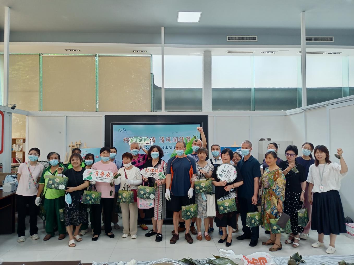 da50ac724d72c36c3d0037d4a7f3d95