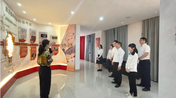 如图片无法显示，请刷新页面