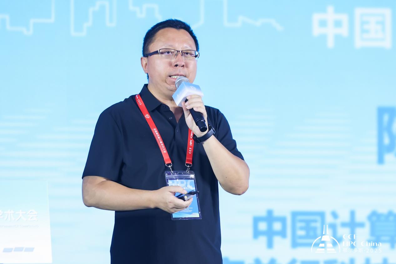 陈健