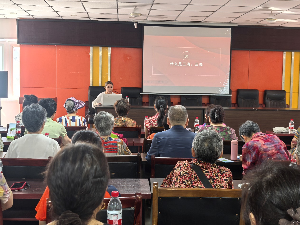 605892d3de4ef37dbc599bf1fd7401a