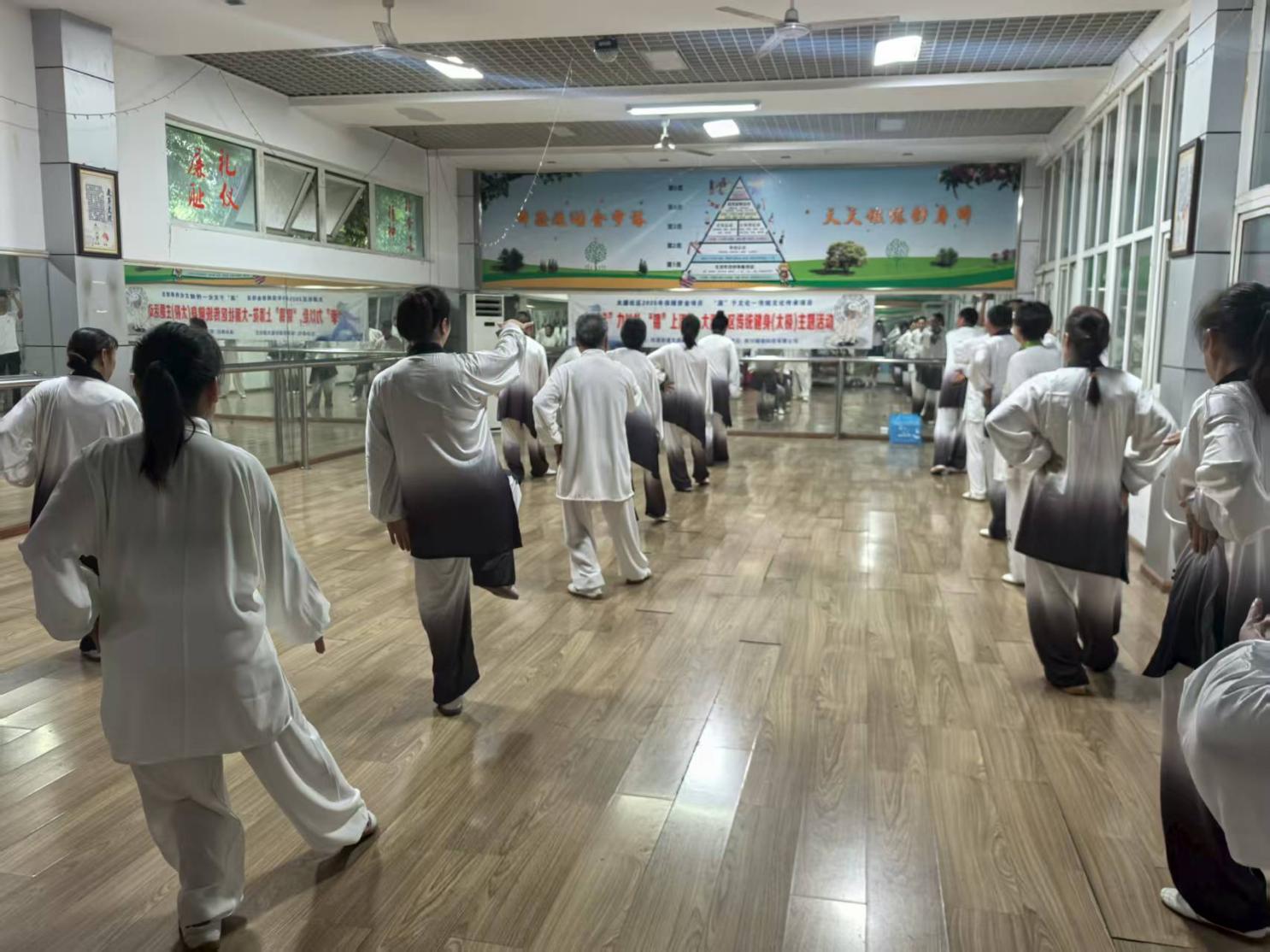 d7059083f03f6bbc48640b336aa2887d