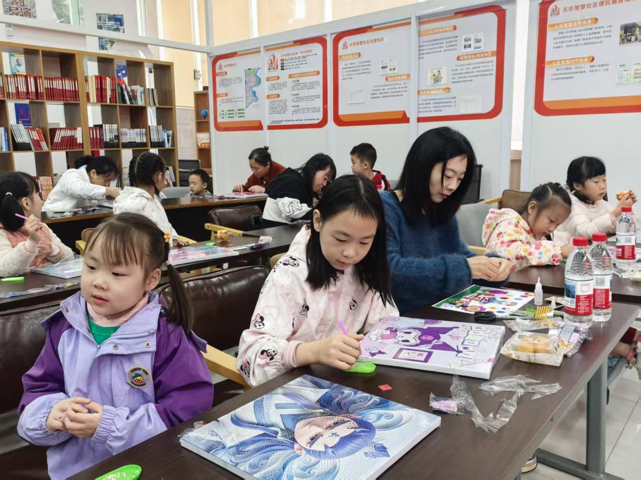 1b3f0fc3c424af482c8c090f4d034050