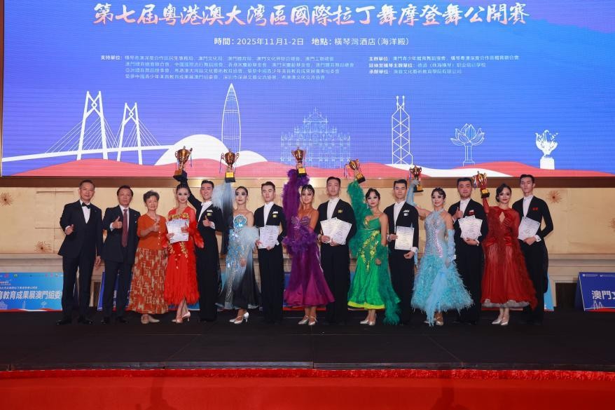 如图片无法显示,请刷新页面