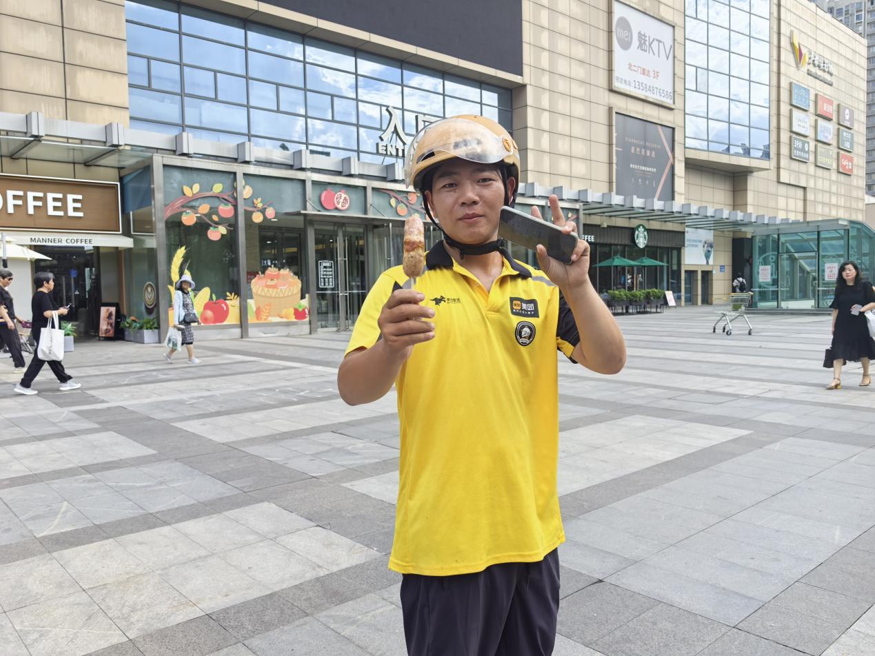 E:/金鸡湖街道2025年度社区党组织委托社会组织承接为民服务项目/东湖林语/活动四“林语共栖市，新业益同行”集市活动/第一次/照片/微信图片_20250926103401_102_170.jpg微信图片_20250926103401_102_170