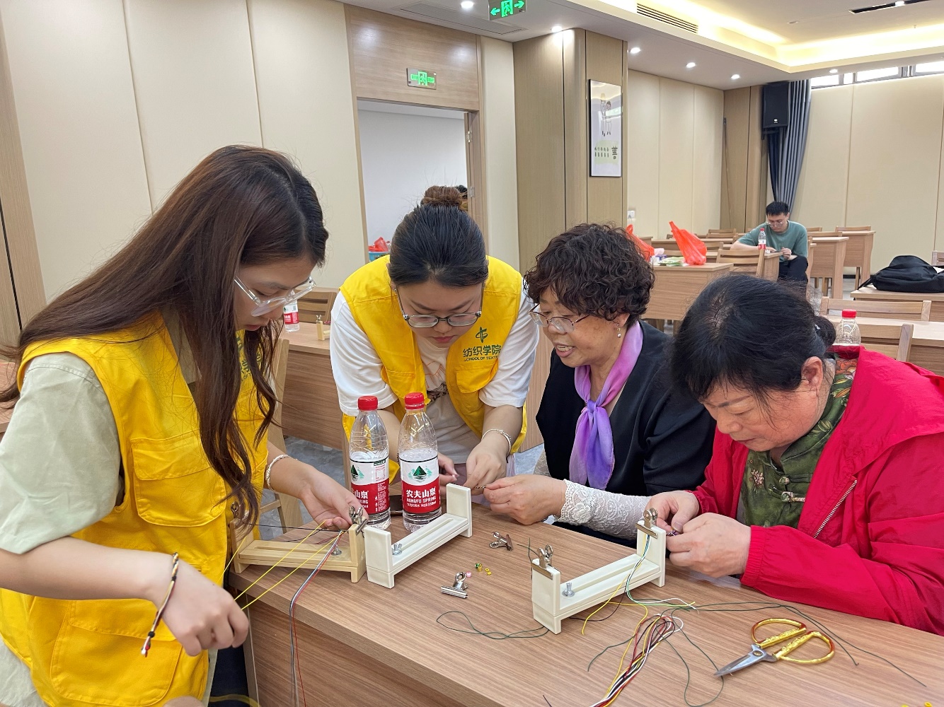 如图片无法显示，请刷新页面
