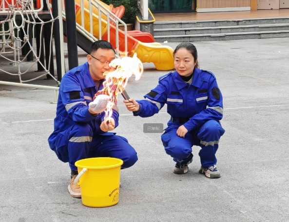 如图片无法显示，请刷新页面