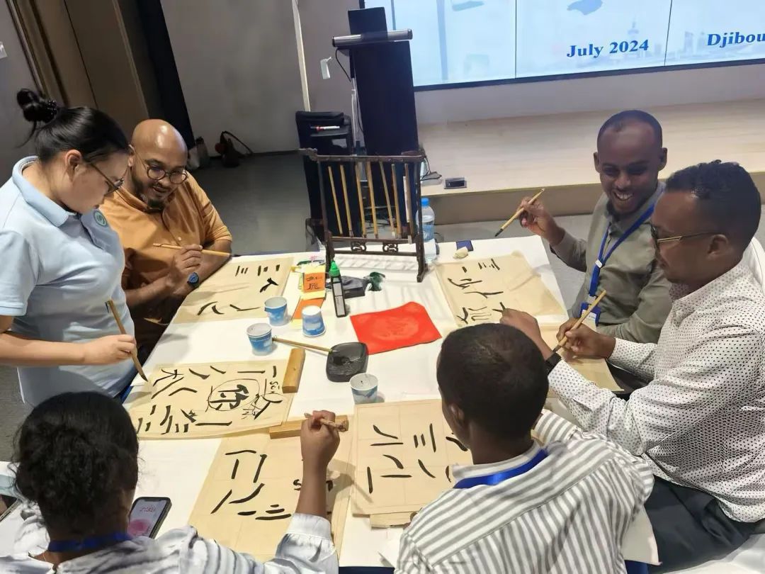 c1c31cc364e5ee15159e4670124cf86e c1c31cc364e5ee15159e4670124cf86e