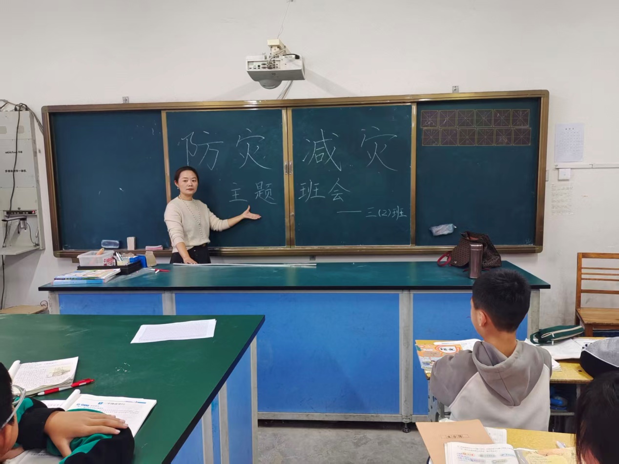 如图片无法显示,请刷新页面 如图片无法显示,请刷新页面