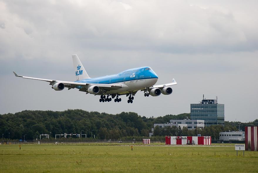 plane-2619970_1920