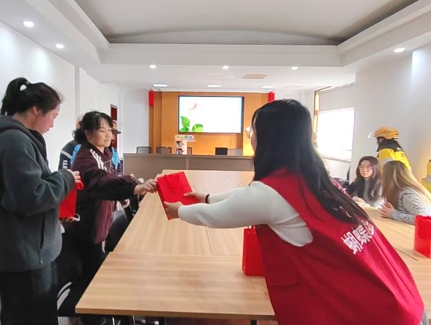 如图片无法显示，请刷新页面