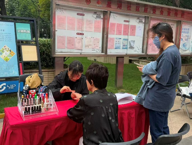 9062e09f89c912f8f2b3ce19f5b15ac