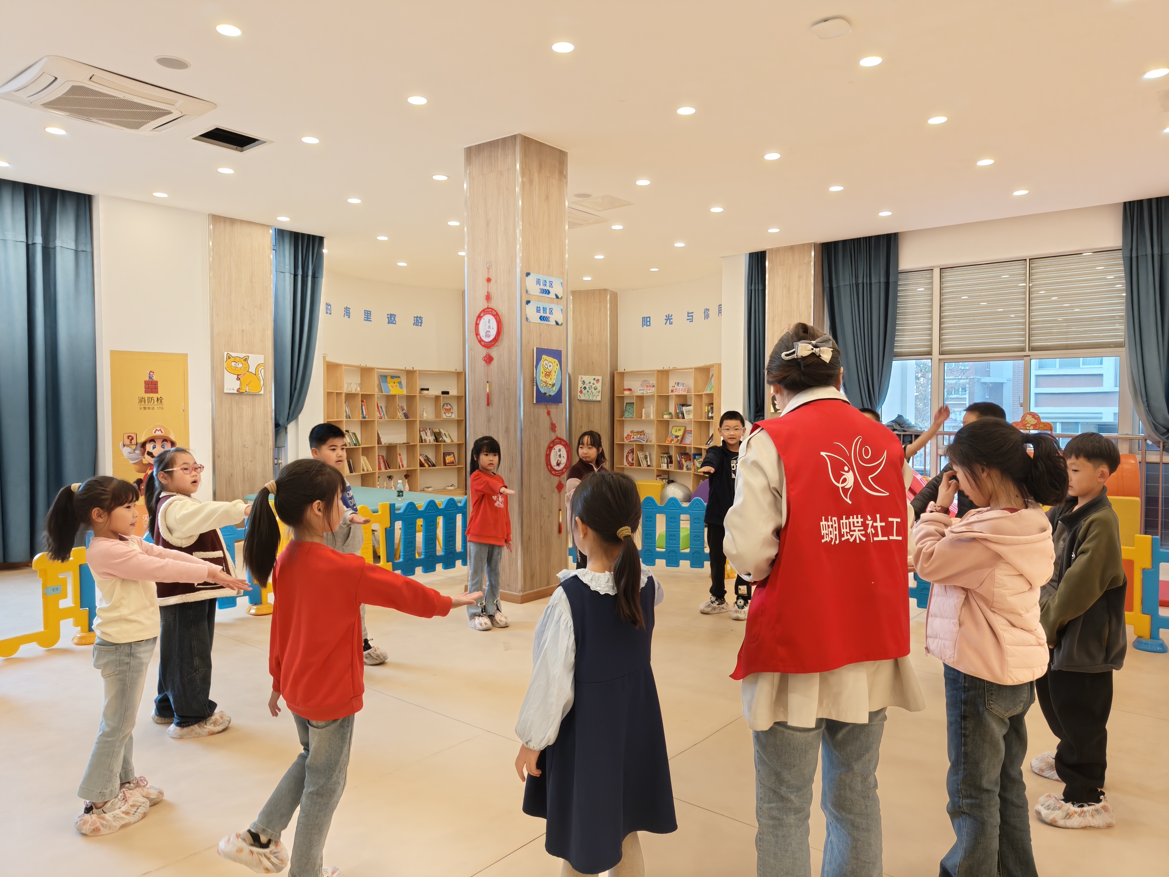 E:/未保站（儿童之家）/2025北爱·乐童/童趣成长·社区乐园/童心伙伴运动派对/照片/4-2.jpg4-2