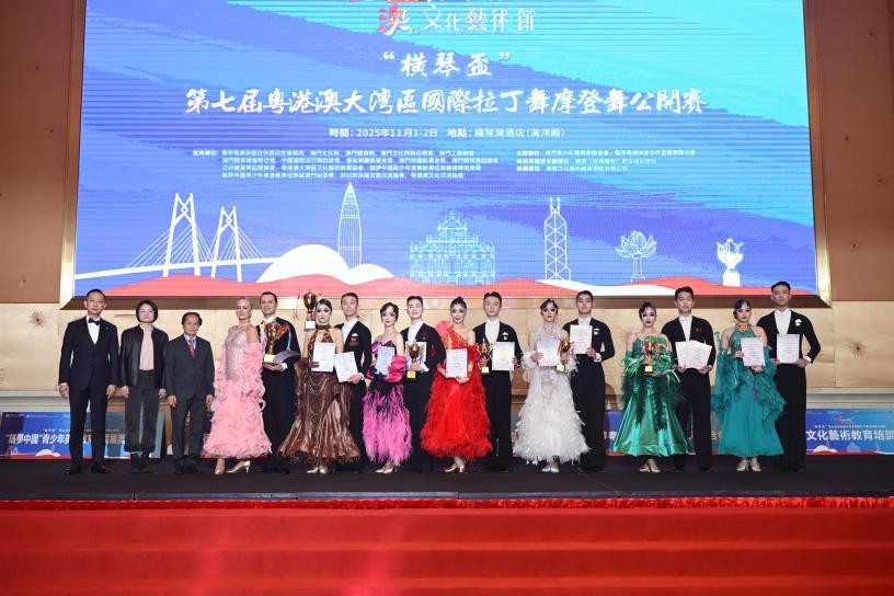 如图片无法显示,请刷新页面