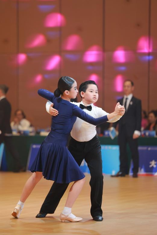 如图片无法显示,请刷新页面